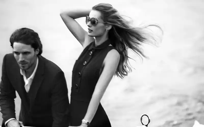 lv旅行箱包2012系列品牌壁纸