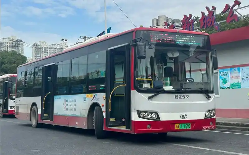 上海公交 松江公交 松江20路 松江新城地铁站方向