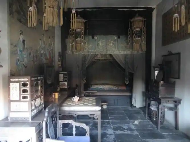 【转载】北京故宫之四(储秀宫体和殿翊坤宫长春宫太极殿养心殿)