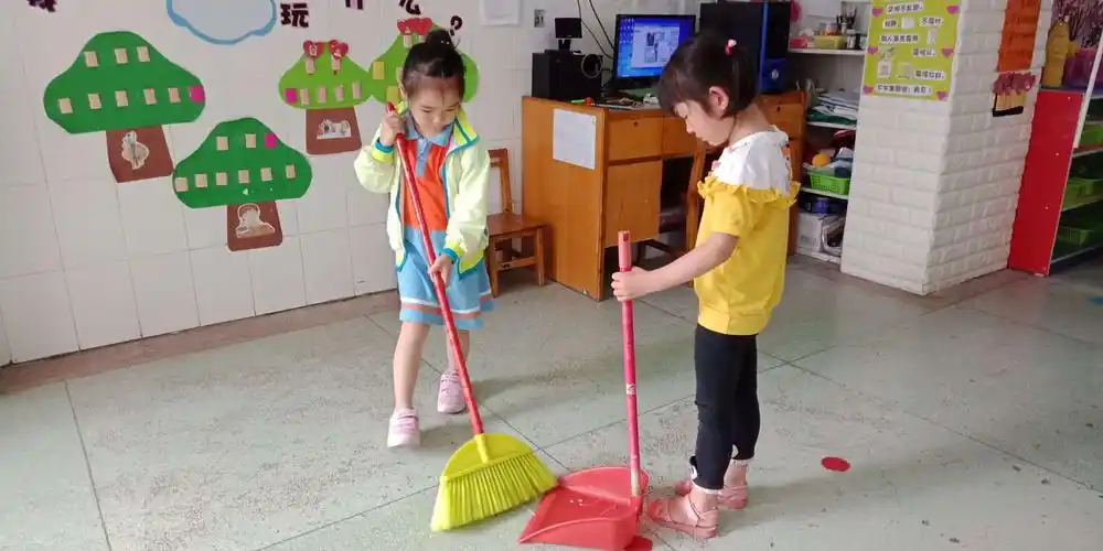 水泥厂幼儿园"五一劳动节"活动——大一班