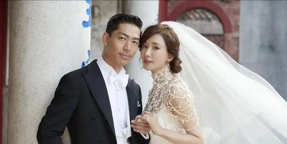 43岁言承旭胡子拉碴现身红毯苍老许多,错过林志玲意难平_好身材_作品