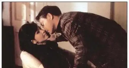 张国荣 /a>, a href="#" data-lemmaid="6702">周慧敏 /a>等主演的