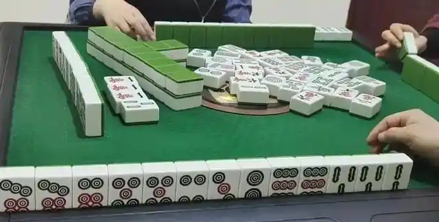 打麻将的游戏叫什么,常州人打麻将三赖四通规则图4