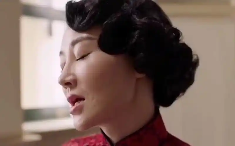 许晴在邪不压正中的表演!彭于晏打针