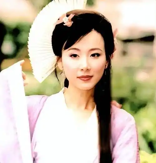 古装剧中的8位扇子头造型美女最后一位美极了