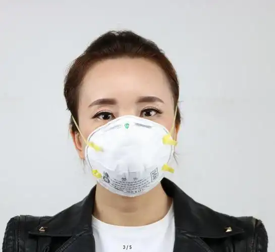 等级标准的防雾霾防粉尘口罩,采用了更适合长时间佩戴的头戴式设计,对