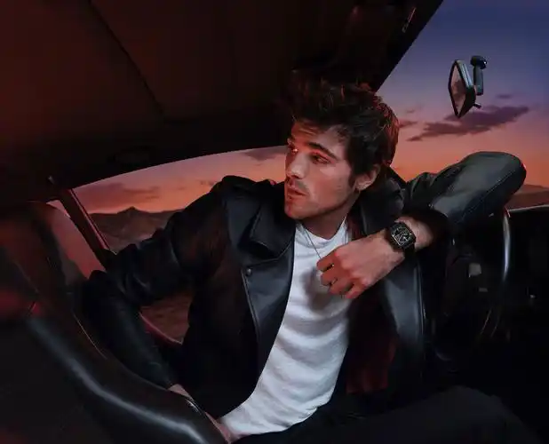 泰格豪雅宣布新晋品牌大使:雅各布·艾洛蒂(jacob elordi)-腕尚名表网