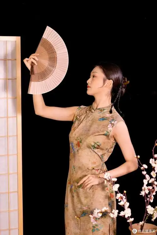 和扇子来个互动