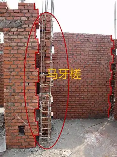自建房框架结构的构造柱没有马牙槎姥爷说我这石匠工水的很