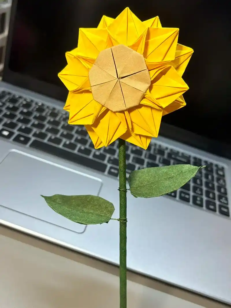 向日葵 #向日葵 #折纸 #手工 - 抖音