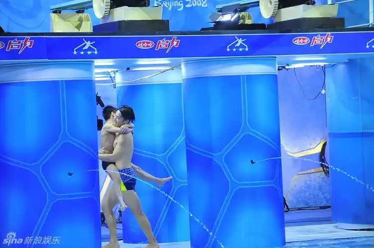 组图:《水立方》半决赛吴建豪短泳裤显身材_高清图集_新浪网