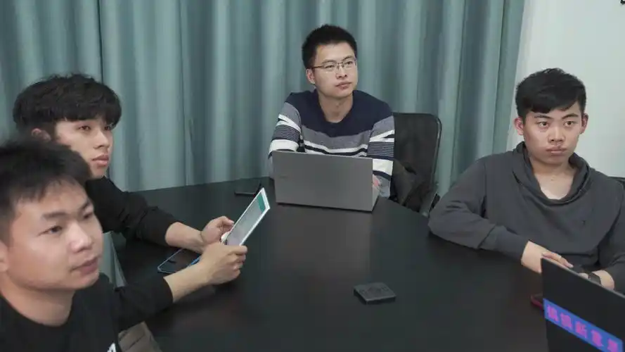 小型会议室选购专业视频会议设备值得吗罗技cc4000e体验