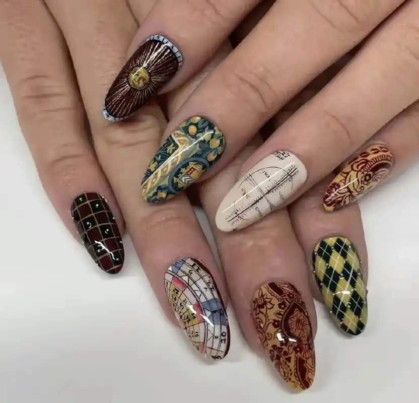 图文伙伴计划#这些美甲上的艺术图案都是由美甲艺术家tahv - 抖音