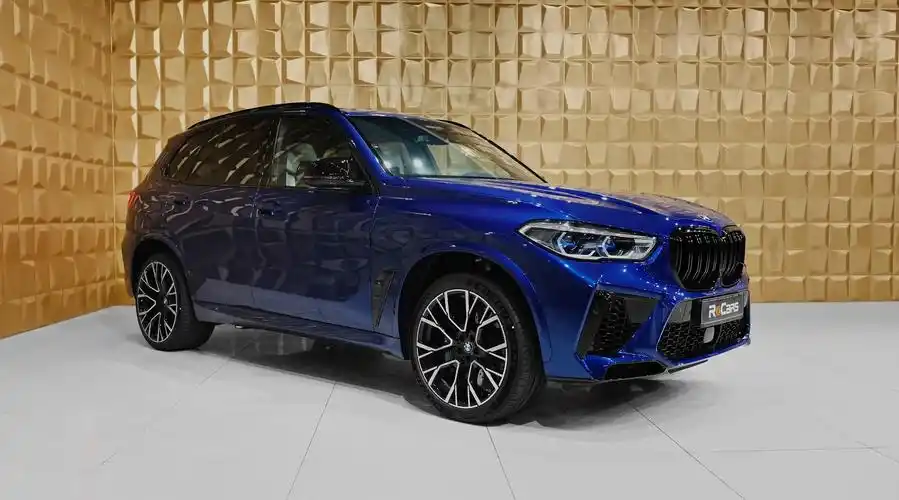 高性能 实拍全新一代宝马x5m 雷霆版,国内售价143.89万 i了i了