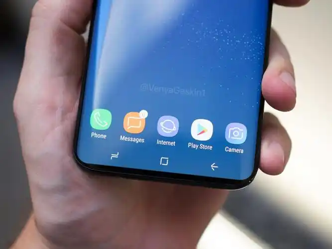 三星新旗舰galaxy s9亮屏照曝光