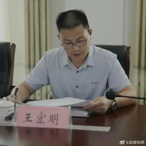 州委常委勐腊县委书记赵刚到我院调研指导教育整顿查纠整改环节工作