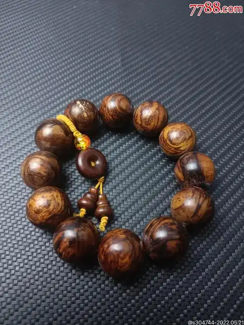 黄花梨手串,木纹漂亮_价格550元_第1张_7788收藏__收藏热线