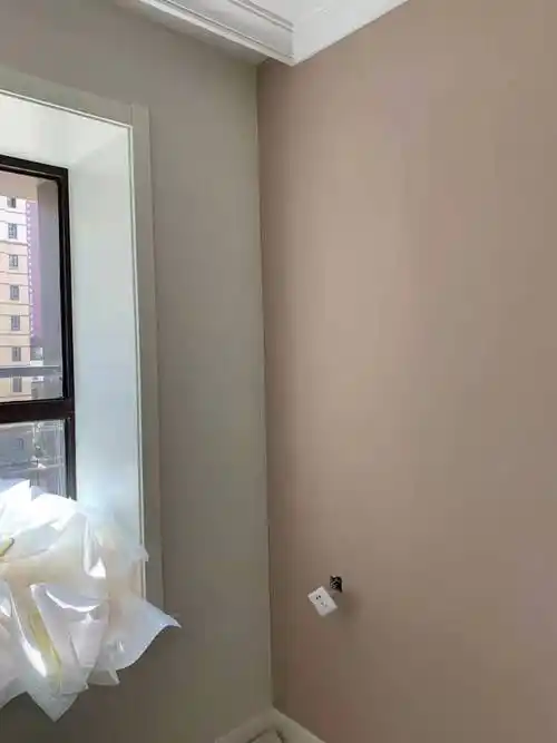 墙面选择用乳胶漆,要注意这几个问题,才能做到光滑细腻不开裂
