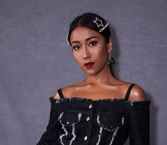 娱乐圈的黑珍珠皮肤很黑的十位女星最后一位可以说屈指可数了