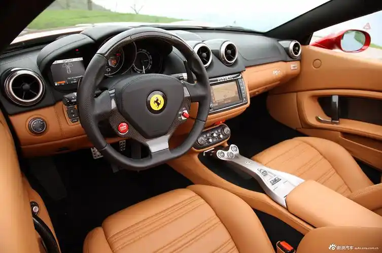 2013款法拉利california_california内饰图片16138186_汽车图库_新浪