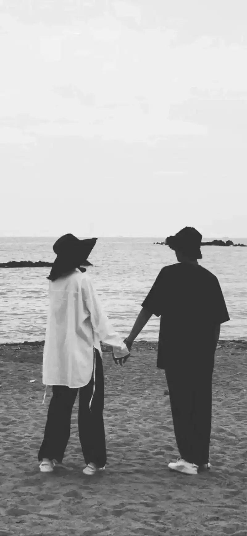 暗色情侣背影壁纸!其实,每次道别之后, - 抖音