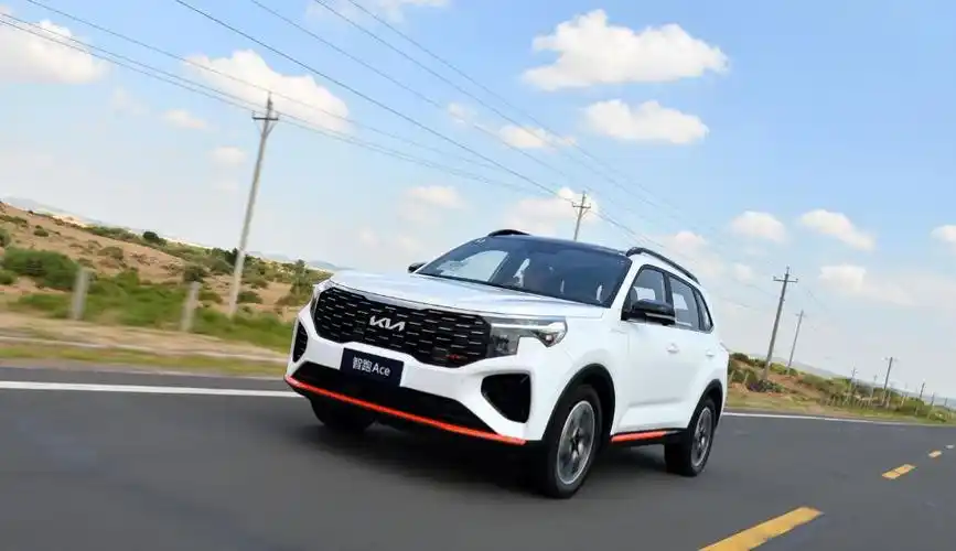 起亚智跑的四驱怎么样起亚索兰托