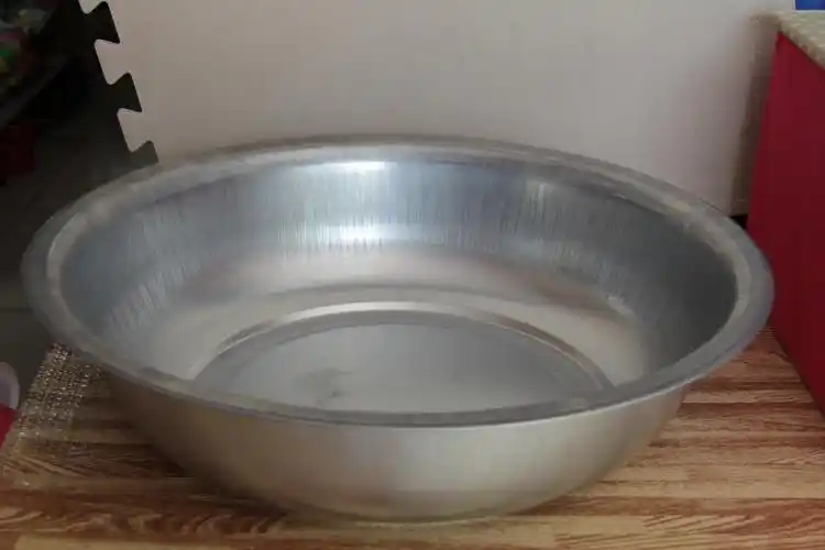 40家用镀锌铁盆 家务清洁用具义乌10元店配货供批发地摊赶集热卖