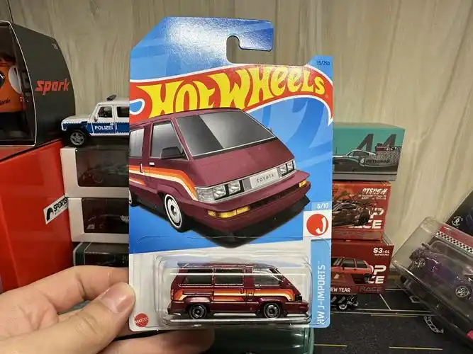 风火轮合金车模儿童玩具车c49822023q23n火辣小跑车hotwheels