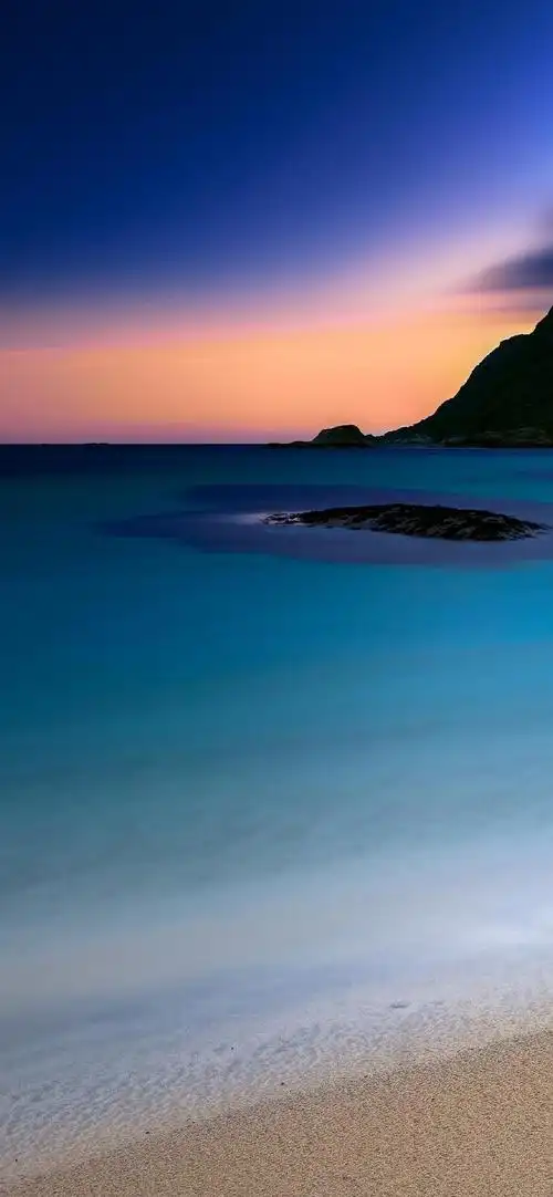 蔚蓝色大海美景高清手机壁纸_风景_手机壁纸下载_美桌网