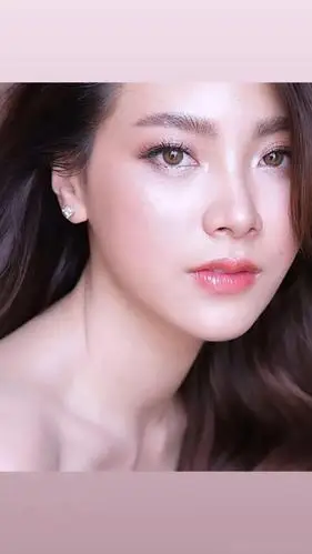 手机壁纸泰国女星小水平采娜吕爱惠