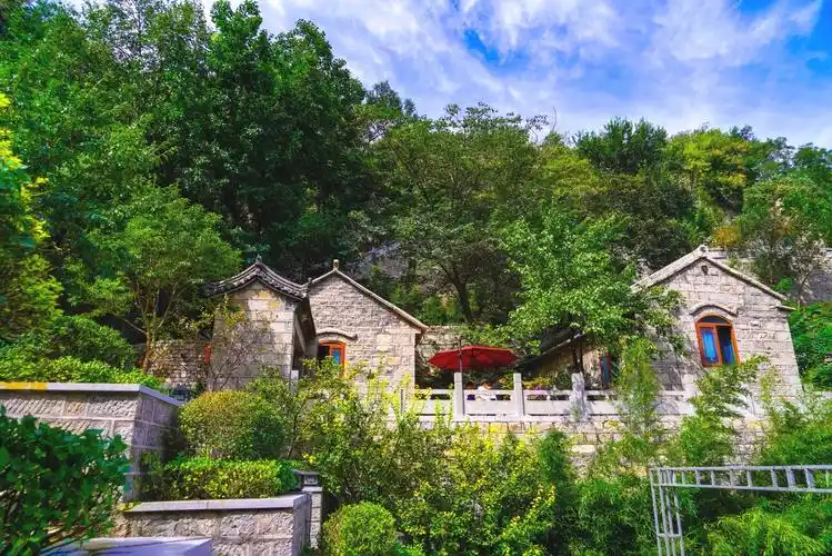 天上古村落牛记庵