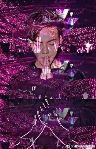 陈伟霆牛掰,雄起——沃载成都紧跟偶像脚步,女皇最牛应援