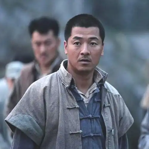 据悉,当年《闯关东》开拍之前,齐奎要求饰演剧中朱传武这一角色,不过