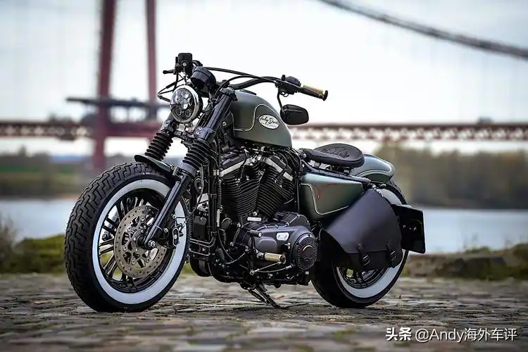 运动 复古,德国摩托改装厂打造哈雷48定制车型,白边轮胎亮眼