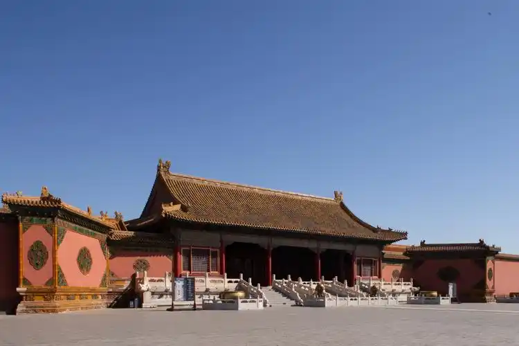 乾清门 - 故宫博物院