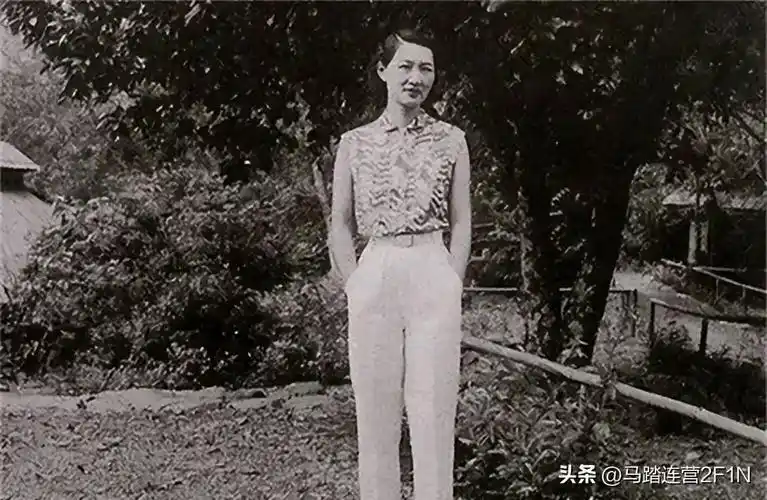 90岁的张学良飞到纽约约会迟暮美人蒋士云少帅一生的挚爱