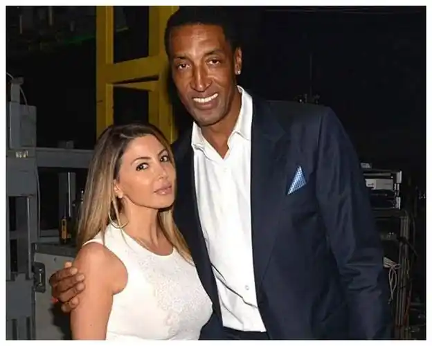 55岁皮蓬身价过亿与前妻离婚后46岁前妻再恋强壮黑人男友