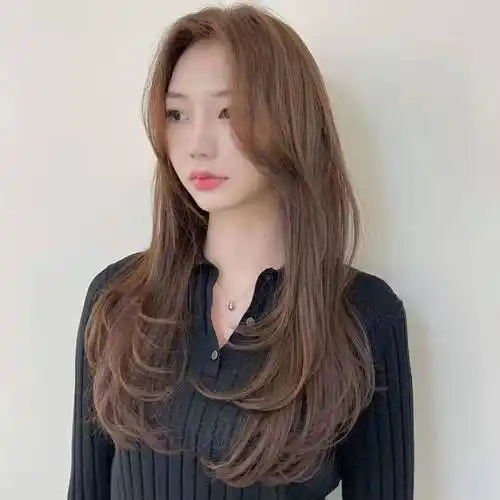 今年这三种颜色很流行,选对头发颜色显白又时尚,洋气又显年轻