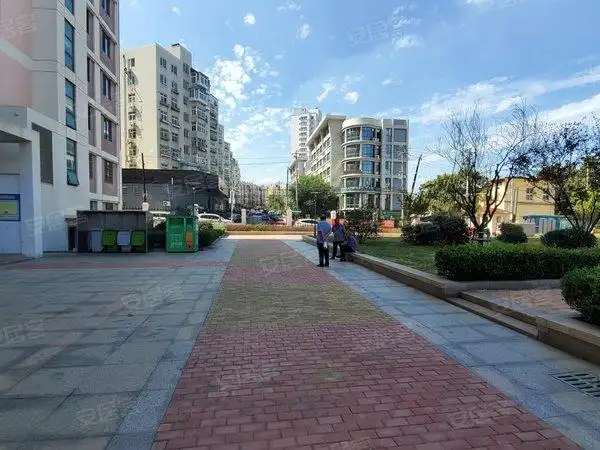 超银中学 镇江路 1450套一 配套齐全 生活交通方便 可议