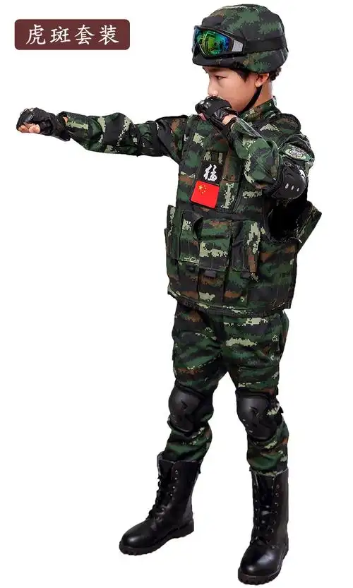 儿童迷彩套装小特种兵衣服冬棉表演军装战狼作战训练cp娃娃演出服