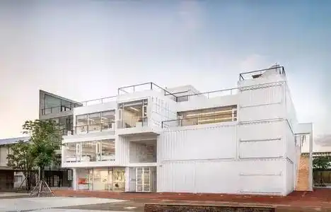 香格纳西岸空间-14:00 | 闲逛艺术空间琥珀 amber橘钬 house of