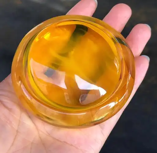 招财金灿灿的金珀手镯