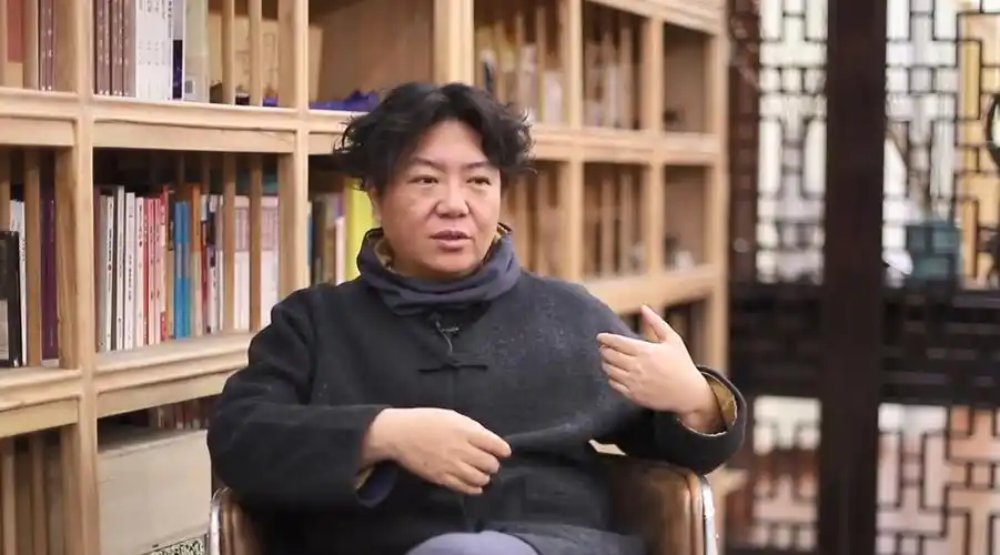 艺术家丨田沁鑫:一个会讲故事的导演