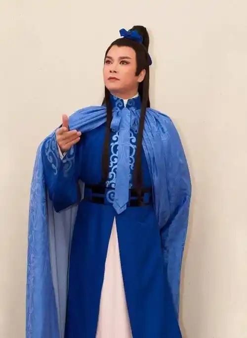 赵志刚饰演《沙漠王子》中 罗兰王子