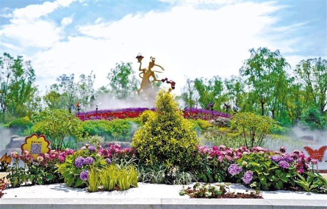 甘肃"花开"沪上 第十届中国花博会在上海崇明岛开幕