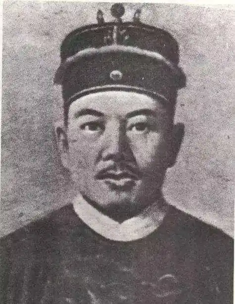 郑成功临终前下了一道命令,儿子因此含泪儿子,真实很