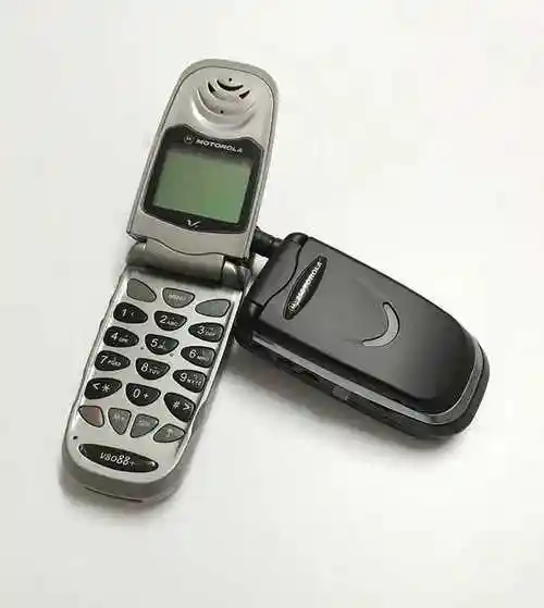 摩托罗拉(motorola)翻盖手机经典怀旧古董备用机老人机收藏机 宝蓝色