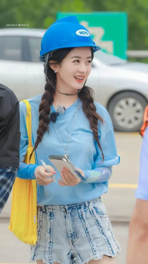 赵丽颖绝美可爱双马尾造型～ 又萌又幼……_高清图集_新浪网