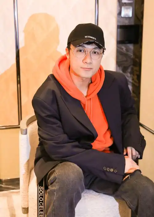 古巨基世界巡演二度加场 再创"开售秒光"记录