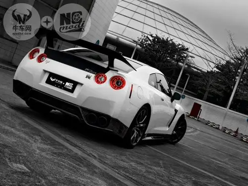 牛车改装 窒息的感受 日产gtr劲爆800匹改装案例